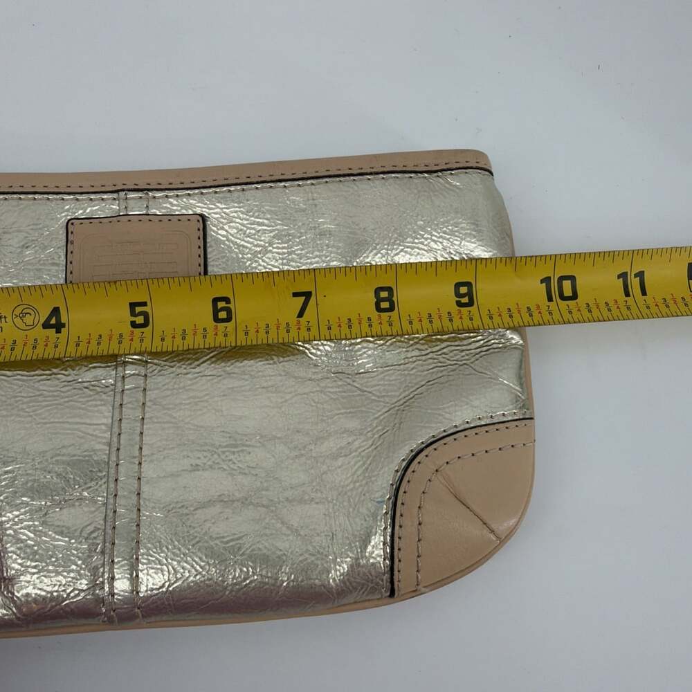 COACH Metallic Gold Leather W/Tan Trim Large Wristlet Pouch 9.5"x5.5" - Picture 8 of 9